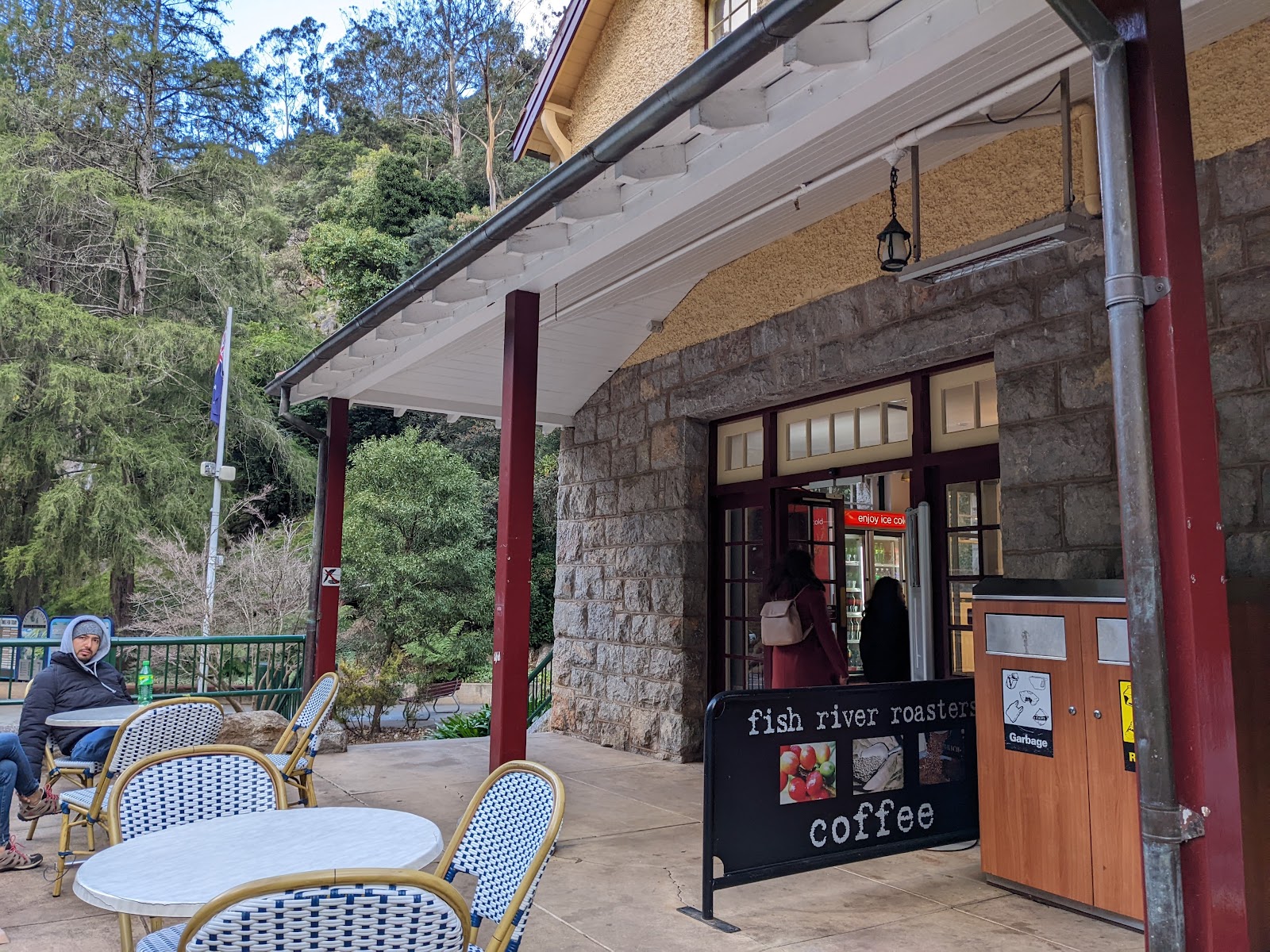 Caves Cafe