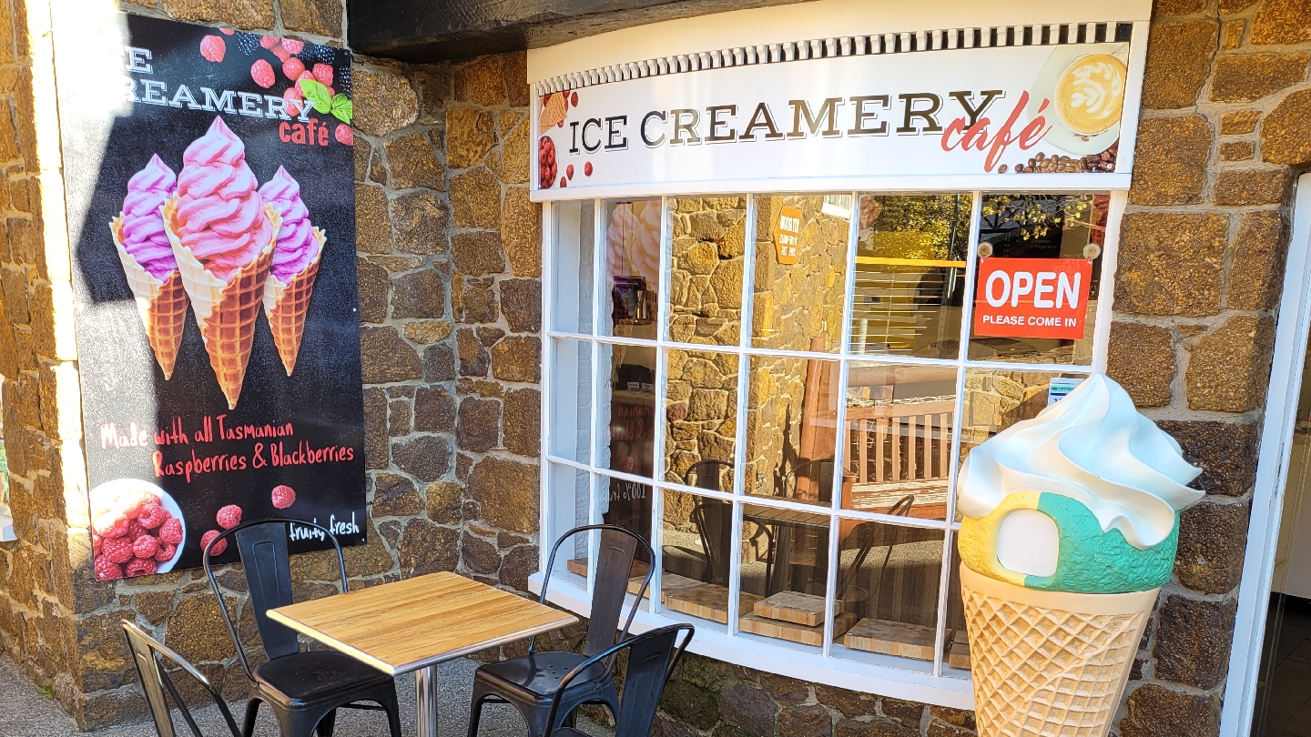 Ice Creamery Cafe