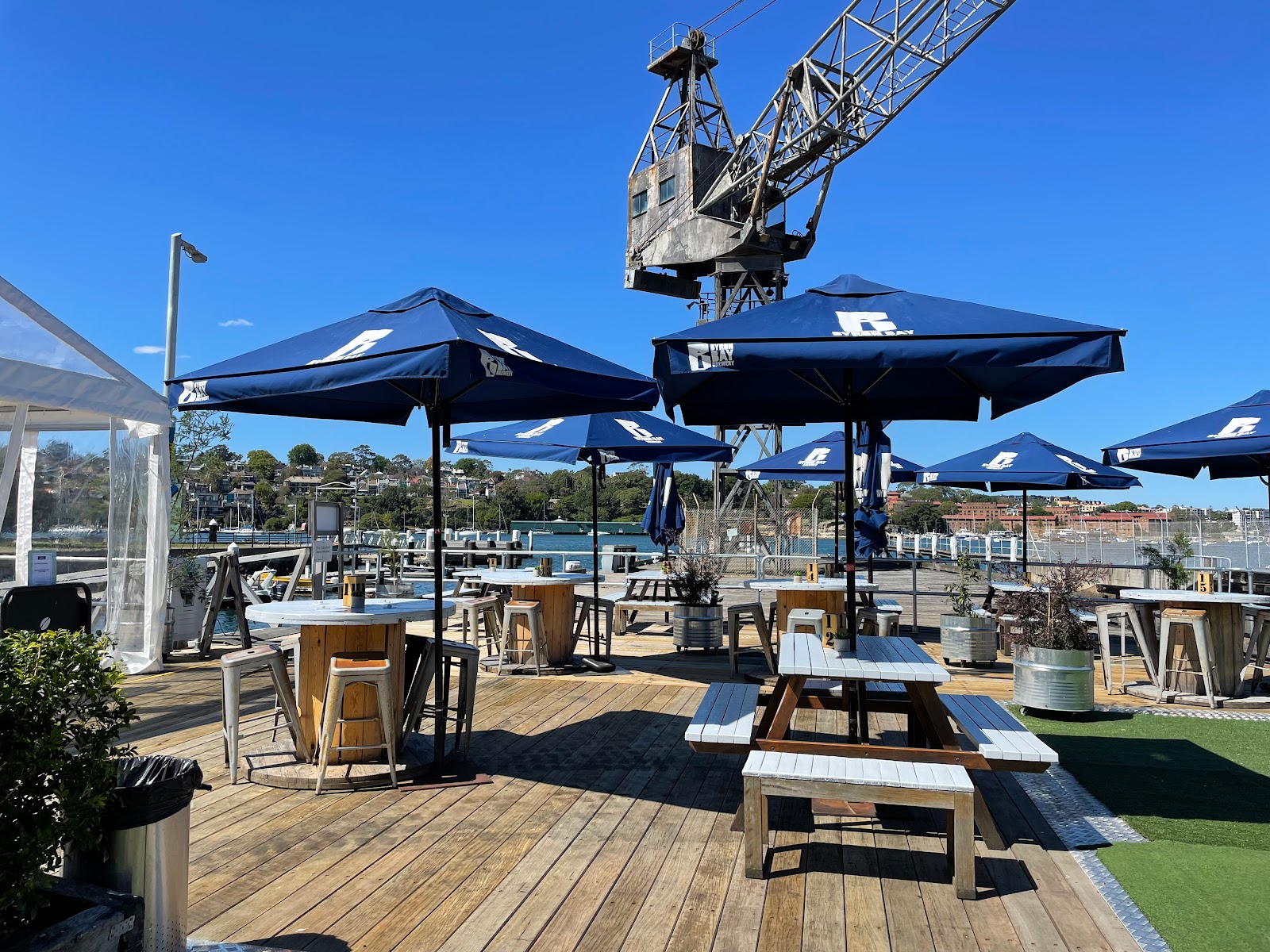Marina Cafe and Bar